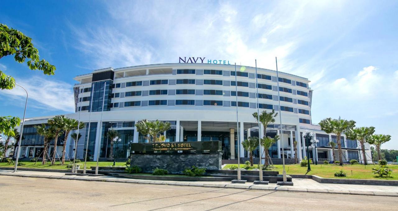 Navy Hotel Cam Ranh Exteriör bild