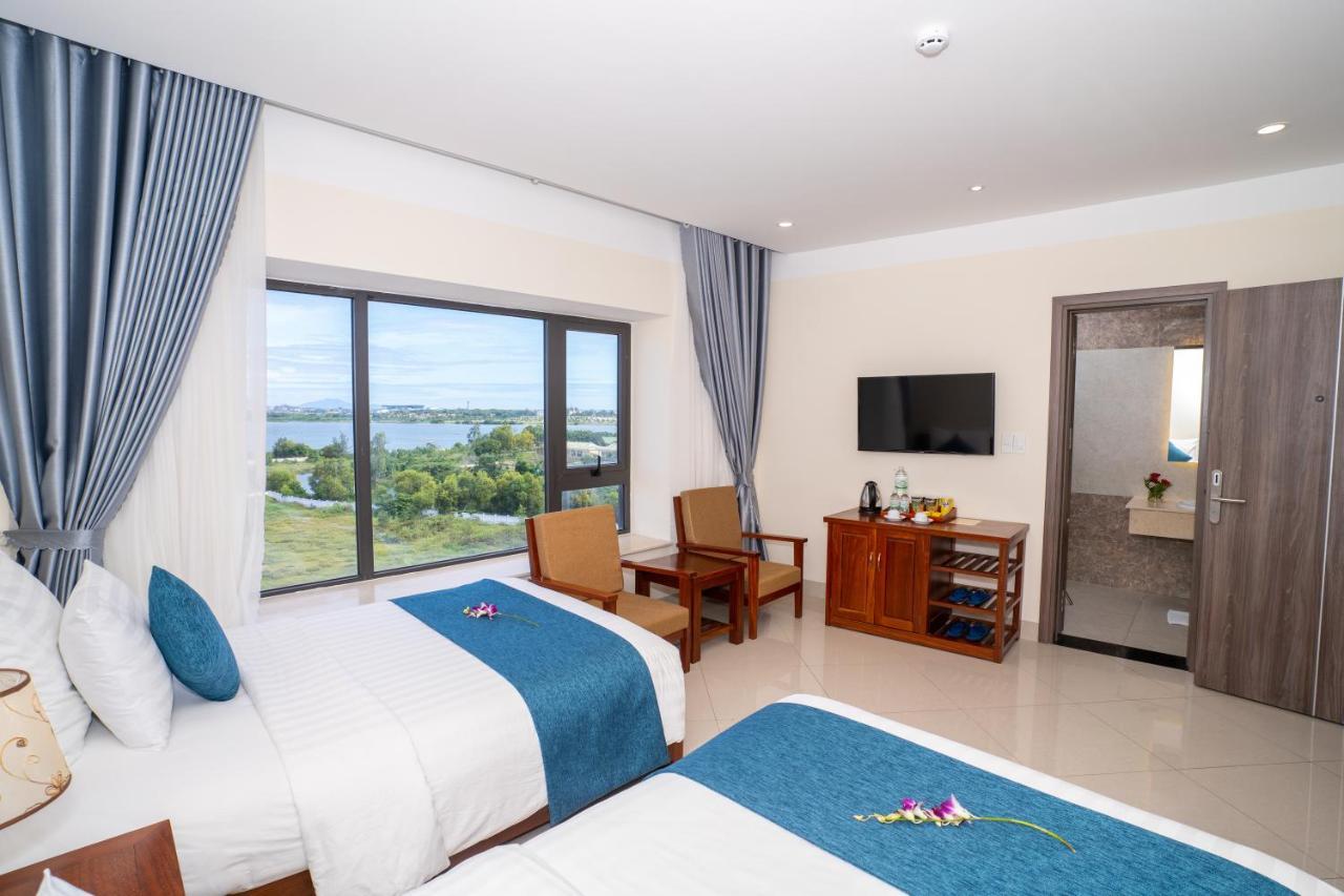 Navy Hotel Cam Ranh Exteriör bild