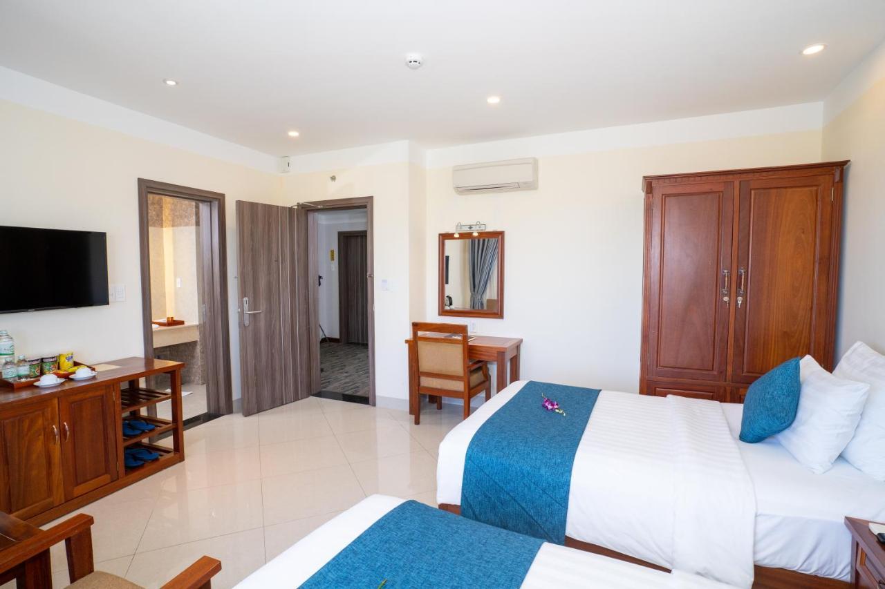 Navy Hotel Cam Ranh Exteriör bild