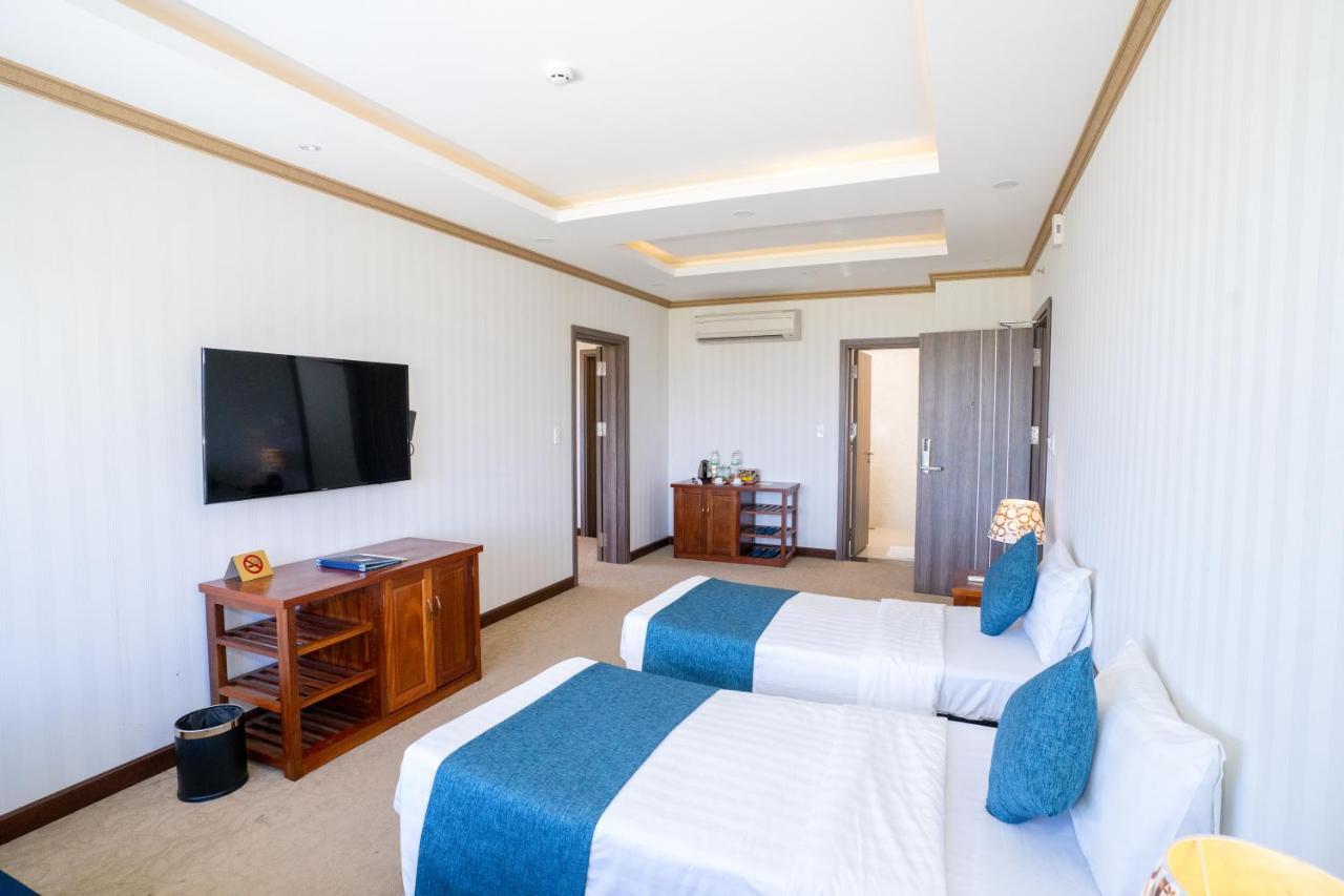 Navy Hotel Cam Ranh Exteriör bild