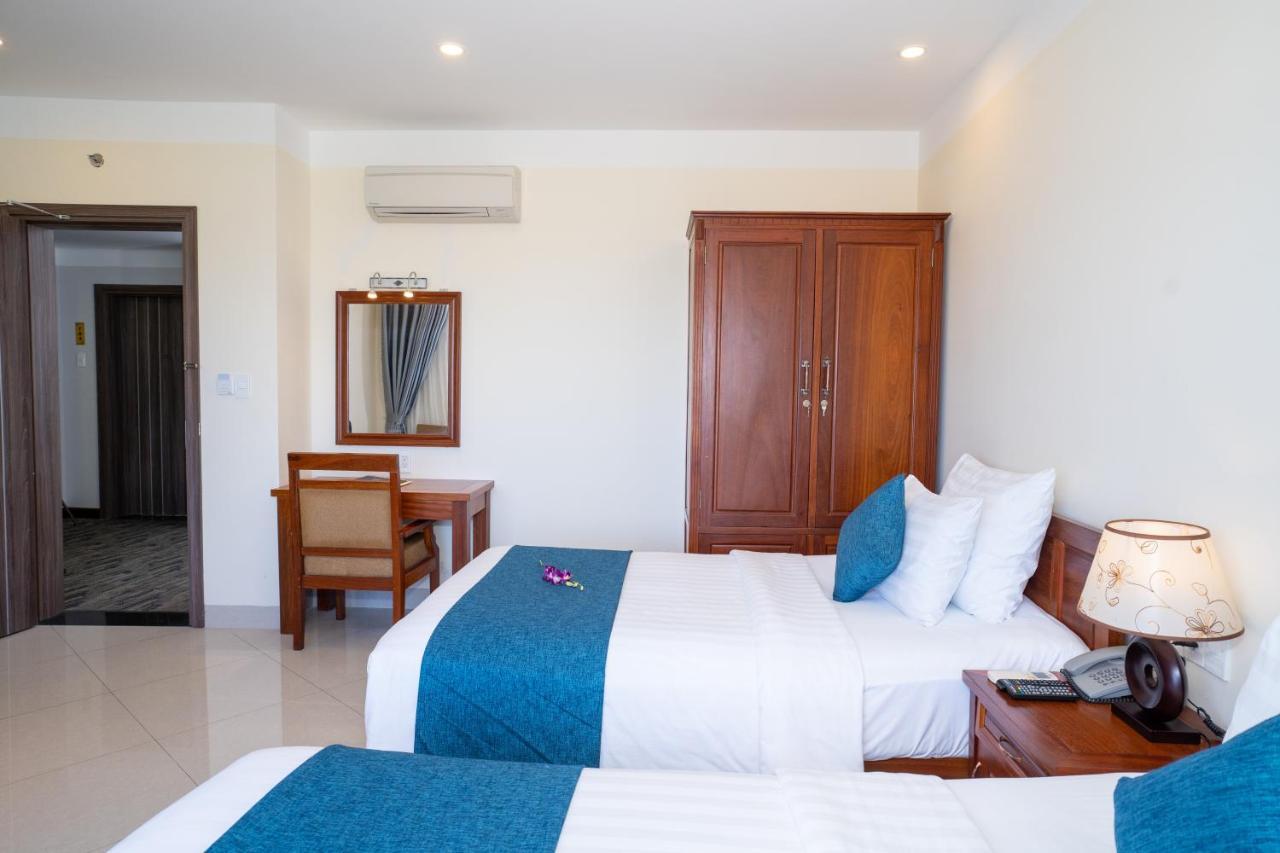 Navy Hotel Cam Ranh Exteriör bild