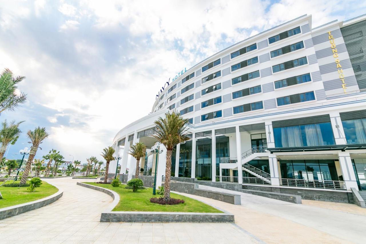 Navy Hotel Cam Ranh Exteriör bild